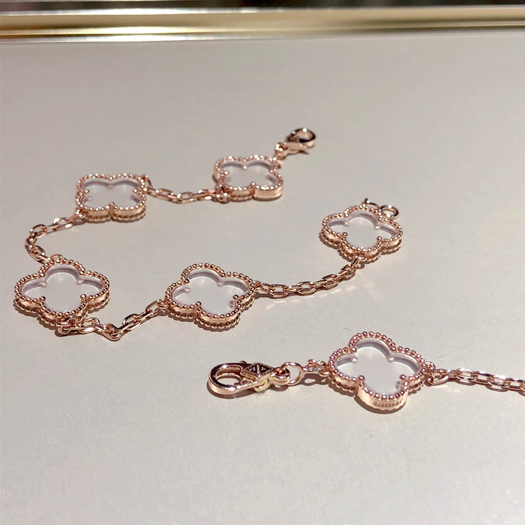 [AuraEcho]CLOVER 5 MOTIF ROCK CRYSTAL PINK GOLD BRACELET