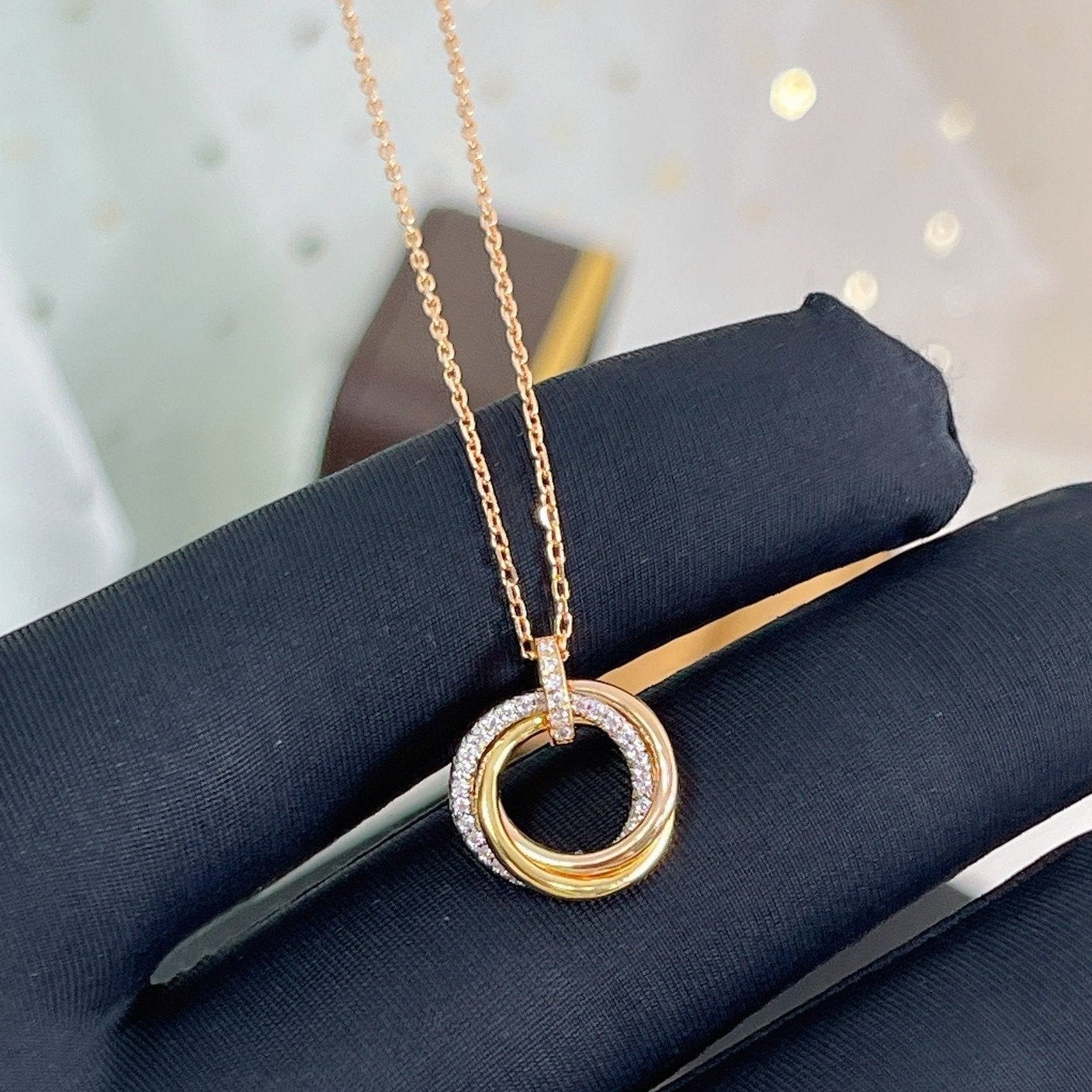 [AuraEcho]TRINITY NECKLACE SILVER GOLD PINK GOLD DIAMONDS
