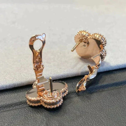 [AuraEcho]CLOVER MEDIUM 1 MOTIFS GRAY MOP  DIAMOND EARRINGS