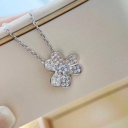[AuraEcho]CLOVER DIAMOND NECKLACE SILVER