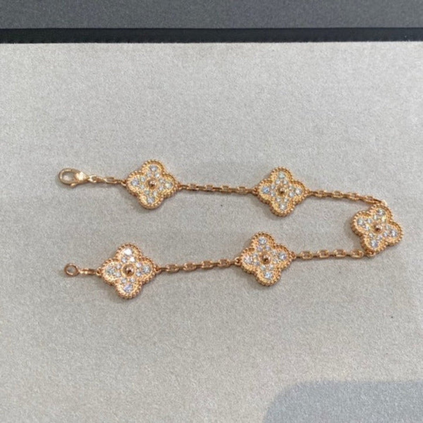 [Auraecho] CLOVER 5 MOTIF FULL DIAMOND BRACELET COLLECTION