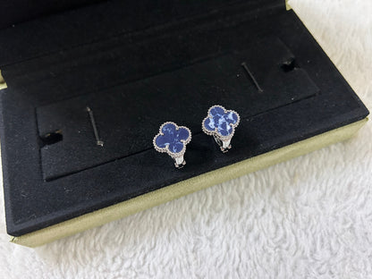 [AuraEcho]CLOVER PIETERSITE MEDIUM STUD EARRINGS