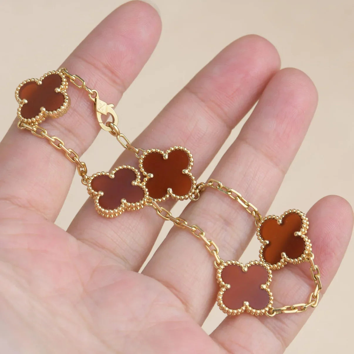 [Auraecho] CLOVER 5 MOTIF RED CORNELIAN BRACELET COLLECTION