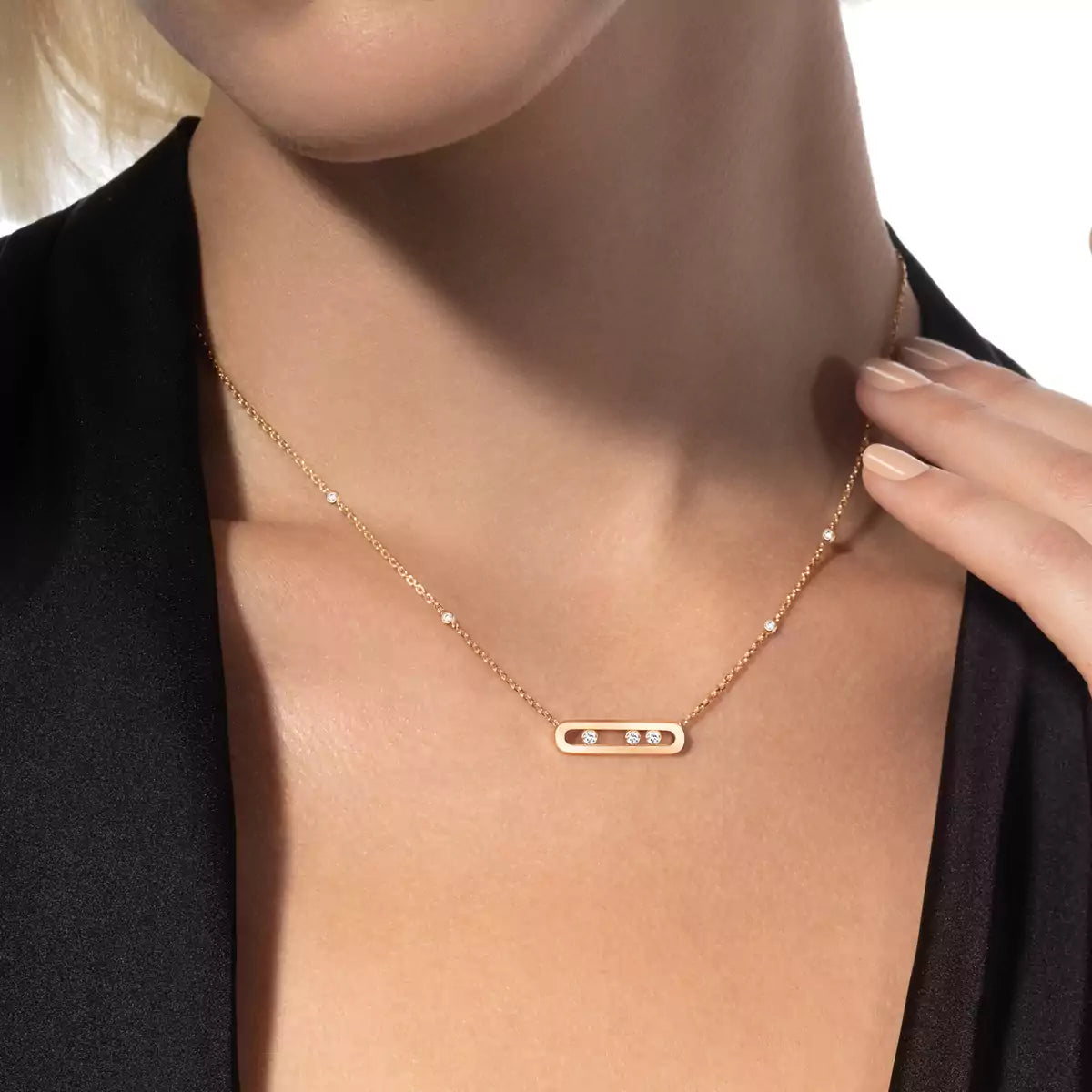 [AuraEcho] Baby Move Gold Diamond Necklace