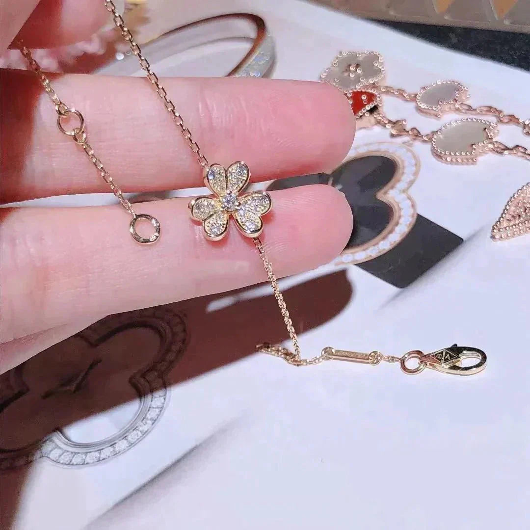 [AuraEcho]FRIVOLE GOLD FLOWER DIAMOND BRACELET